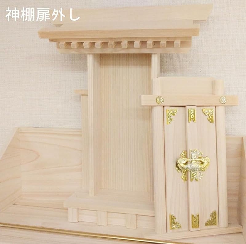 神棚 壁掛け 神棚セット 幅約42センチ 国産ひのき製 榊 はじめての方にも の神具・お供えセット 省スペース本格 簡単取付け モダン 神具セット おしゃれ コンパクト 破魔矢 シンプル お札立て 事務所 賃貸 神社 棚板 設置台 耐震 地震対策 落ちにくい 小型 小さめ 場所を取らない